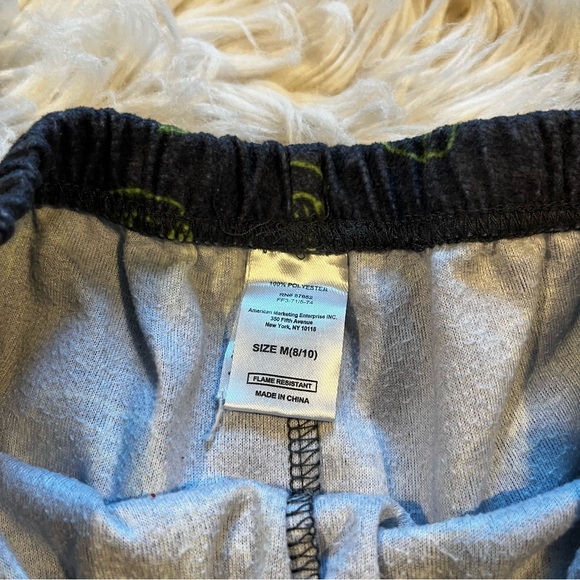 Star Wars Grogu Kids Pajamas with Green Character Print - Picture 3 of 10